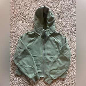 Women’s Lululemon Scuba green zip up hoodie size medium/ large